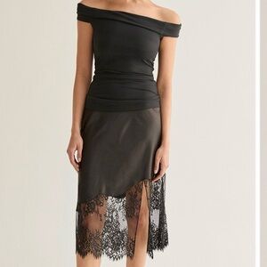 🖤 Crescent Ivy Black Lace Midi Skirt - XS, S, L. Timeless & Elegant 🖤